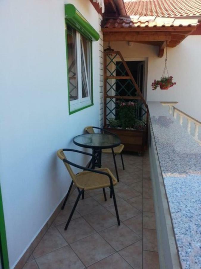 Apartman Marcela Palit Extérieur photo